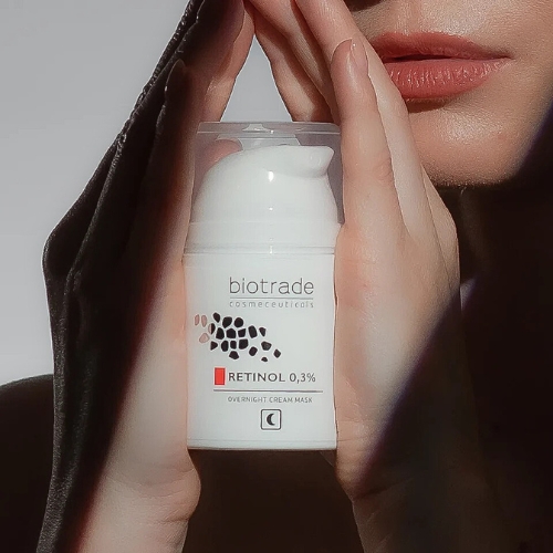 Nočná krémová maska na pleť s 0,3% retinolom Biotrade 50ml