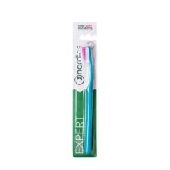 Szczoteczka do zębów Soft z ergonomicznym wygięciem 6580 włosia w kolorze turkusowym Nordics Oral Care Szczoteczka do zębów Soft z ergonomicznym wygięciem 6580 włosia w kolorze turkusowym Nordics Oral Care