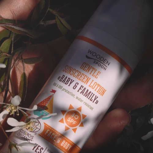 Opalovací tělové mléko Baby & Family SPF 30 Wooden Spoon 50ml