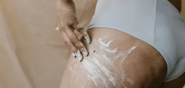 Cellulite: Ursachen, Behandlung, Tipps und Tricks