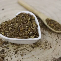 Rhubarb medicinal - root cut - Rheum officinale - Radix rhei Emerosa