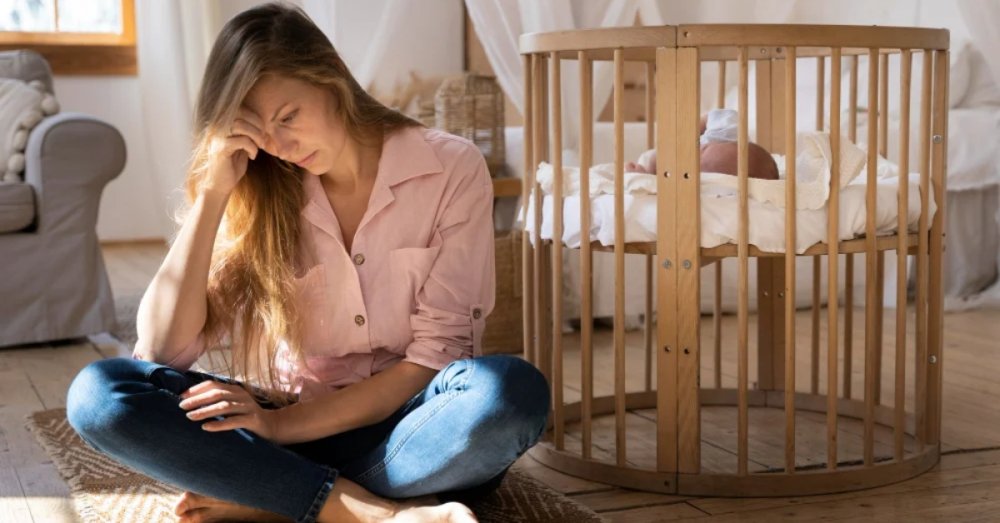 Baby blues or postpartum depression? How to recognize them and what can help