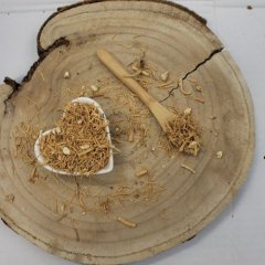 Ženšen kořen nařezaný - Panax ginseng radix cs.