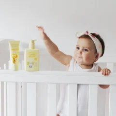 Zuhanyzselé babáknak születéstől Jack N' Jill 300ml
