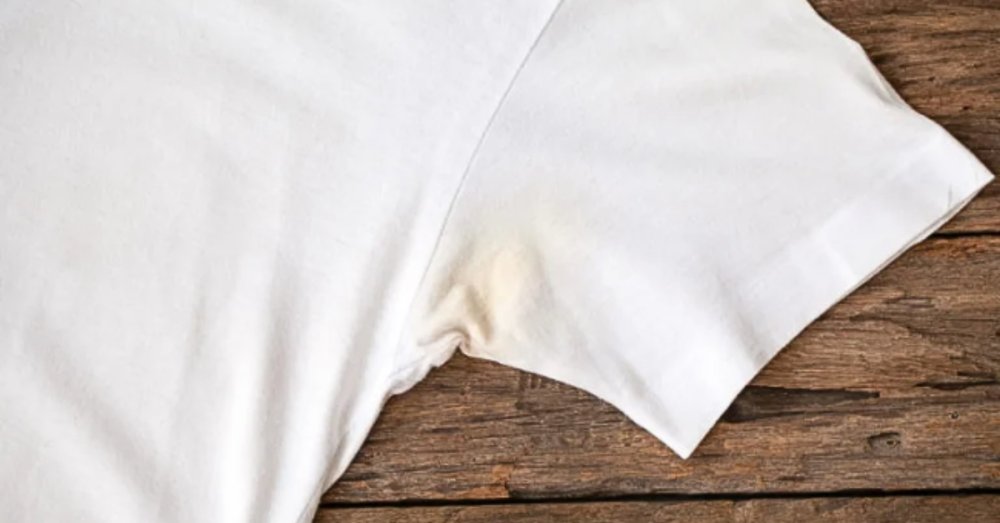 How to remove stubborn stains (sweat, food, grass) and when to reach for oxygen bleach vs. gall soap.
