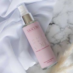 Orzeźwiająca woda nawilżająca z maliną i zieloną herbatą MOCUBO 100ml Orzeźwiająca woda nawilżająca z maliną i zieloną herbatą MOCUBO 100ml