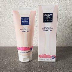 Čistící gel na obličej s organickým růžovým olejem YOGHURT OF BULGARIA 200 ml