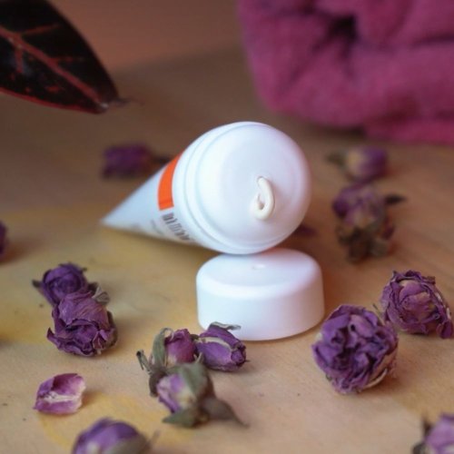 Organiczny kremowy dezodorant Young fox z innowacyjnym aplikatorem Wooden Spoon 40 ml