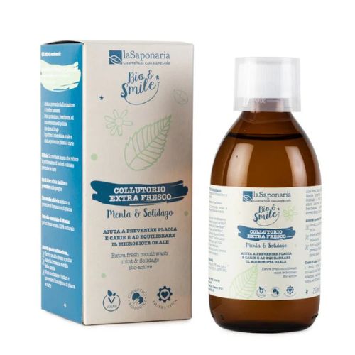 Extra svieža ústna voda s mätou a zlatobyľou laSaponaria 250ml