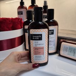 Šampón na kontrolu mazu pre mastné vlasy Nuggela & Sulé 250ml