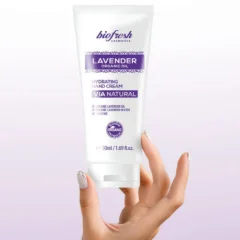 Hydratačný krém na ruky s organickým levanduľovým olejom Lavender 50ml Hydratačný krém na ruky s organickým levanduľovým olejom Lavender 50ml