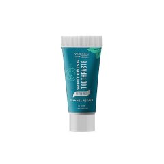 Wybielająca pasta do zębów do remineralizacji szkliwa Wooden Spoon 10ml próbka Wybielająca pasta do zębów do remineralizacji szkliwa Wooden Spoon 10ml próbka