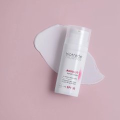 Regenerating cream for skin prone to imperfections with SPF 30 Acnaut Biotrade 30ml