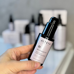 Noční regenerační krém Bio Damascena Alteya Organics 50 ml