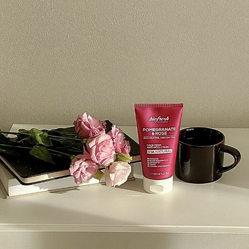 Maseczka do twarzy przeciw zanieczyszczeniom Pomegranate & Rose 125ml