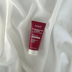 Gentle body lotion Pomegranate & Rose 200ml Gentle body lotion Pomegranate & Rose 200ml