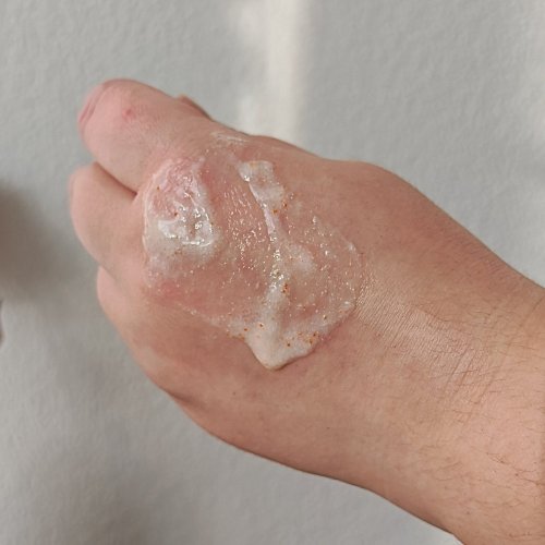 Exfolierendes Gesichtscreme Diamond Rose Biofresh 75 ml