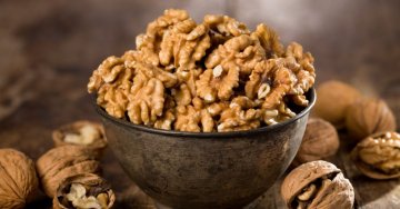 Dió: egészségügyi hatások, előnyök és ajánlott napi bevitel
