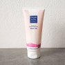 Čistící gel na obličej s organickým růžovým olejem YOGHURT OF BULGARIA 200 ml
