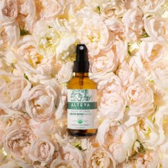 Ružová voda z bielej ruže Alteya Organics v skle 60 ml