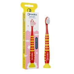 Detská zubná kefka od 4+ rokov Soft 10500 štetín červená raketa Nordics Oral Care Detská zubná kefka od 4+ rokov Soft 10500 štetín červená raketa Nordics Oral Care