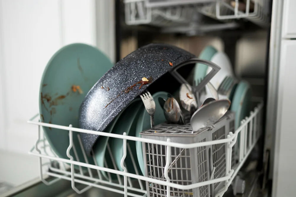 5 tips for eco-friendly dishwashing in the dishwasher: less plastic, fewer chemicals, better results