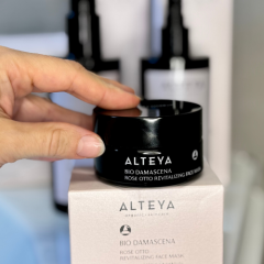 Revitalizační pleťová maska Bio Damascena Alteya Organics 50ml