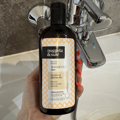 Upokojujúci šampón na vlasy  Nuggela & Sulé 250ml