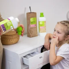 Prací gel z mýdlových ořechů s BIO levandulovou silicí (kanistr) Tierra Verde 5l