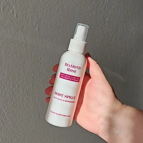 Perfumowany spray do ciała Diamond Rose Biofresh 150 ml