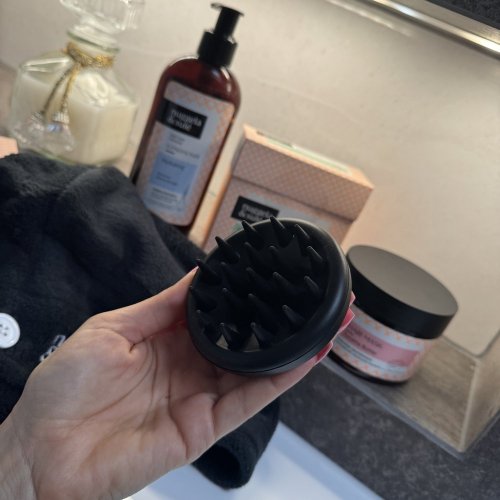 Scalp Massage Brush Nuggela & Sulé