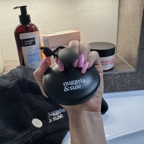Scalp Massage Brush Nuggela & Sulé