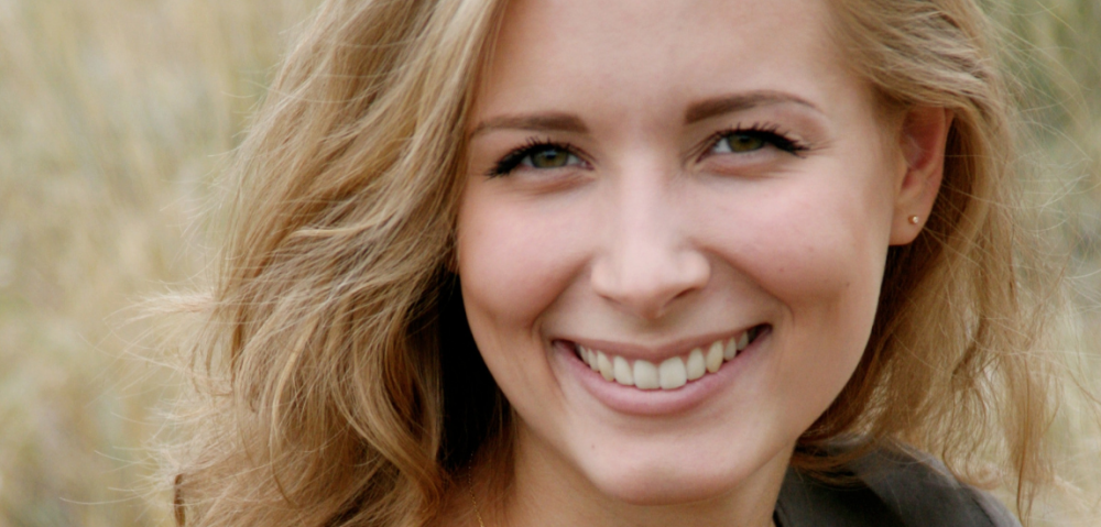 The effects of omega acids on skin and hair beauty