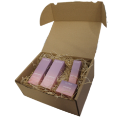 Upominkowy zestaw kosmetyków Luminous Rose Alteya Organics