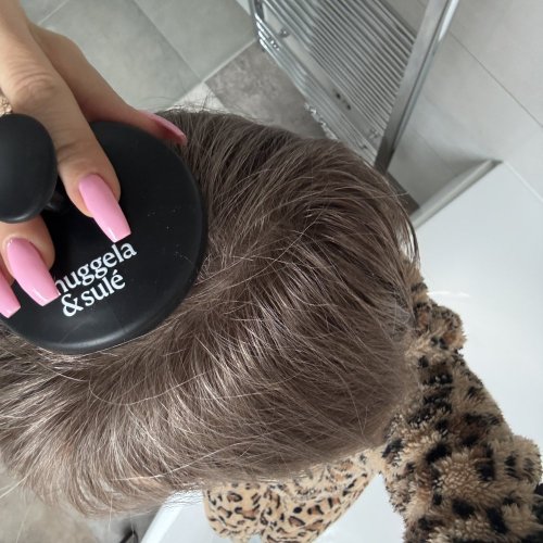 Scalp Massage Brush Nuggela & Sulé