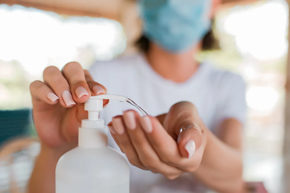 How to Choose the Right Disinfectant for Hands and Surfaces – when do I need which?