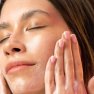 Jemne harmonizujúce pleťové mlieko Luminous Rose Alteya Organics 120ml