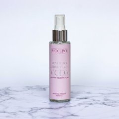 Orzeźwiająca woda nawilżająca z maliną i zieloną herbatą MOCUBO 100ml Orzeźwiająca woda nawilżająca z maliną i zieloną herbatą MOCUBO 100ml