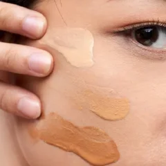 Krémový deluxe make-up Emani 12g
