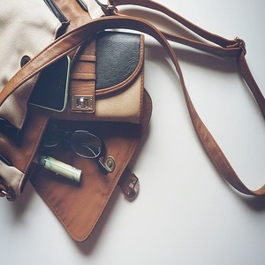 What to remember to pack in your school bag/handbag?