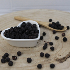 Arónia čiernoplodá - plod celý - Aronia melanocarpa - Fructus aroniae Arónia čiernoplodá - plod celý - Aronia melanocarpa - Fructus aroniae