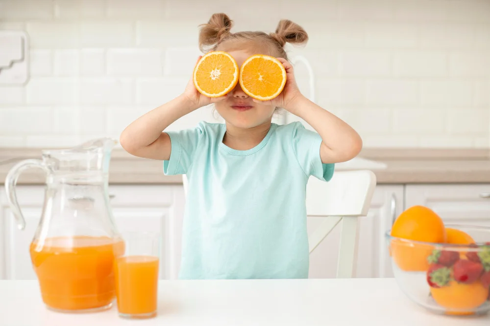 Kiedy ma sens podawanie dzieciom witamin? Dieta vs. suplementy diety