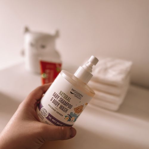 Dětský sprchový gel a šampon na vlasy 2v1 s bylinkami WoodenSpoon 300 ml