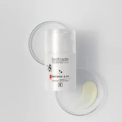 Nachtcreme-Maske für die Haut mit 0,3 % Retinol Biotrade 50 ml