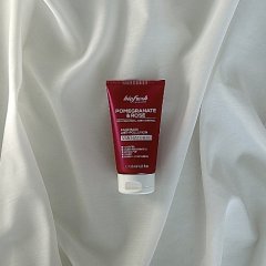 Maska na tvár proti znečisteniu Pomegranate & Rose 125ml