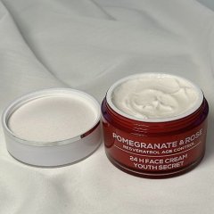 Krém na omladenie pleti Pomegranate & Rose 100ml