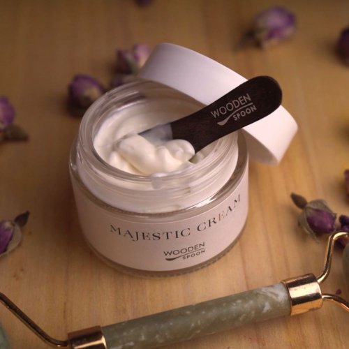 Luxusný denný krém proti starnutiu Majestic Cream Wooden Spoon 50ml