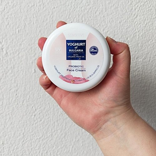 Pleťový krém s organickým ružovým olejom probiotický YOGHURT OF BULGARIA 100 ml