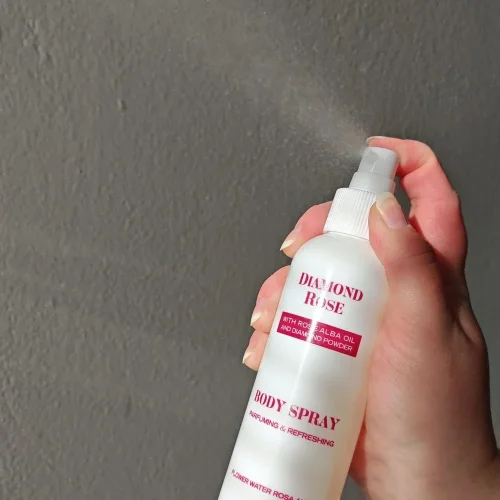 Perfumowany spray do ciała Diamond Rose Biofresh 150 ml