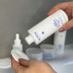 Pleťové tonikum proti znečištění Rose Hydrobiome Alteya Organics 120ml